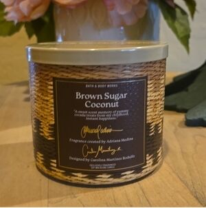 Bath & Bodyworks Brown Sugar Coconut